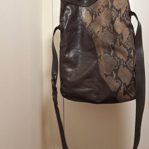 LUCY BRAND LEATHER BAG. - Picture 3 of 5